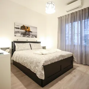 Chilometrozero Luxury Apartment Naples