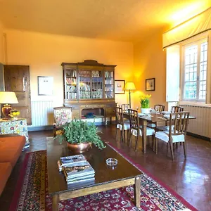 Ciciana Villa Lucca